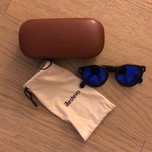 Illesteva Leonard Sunglasses